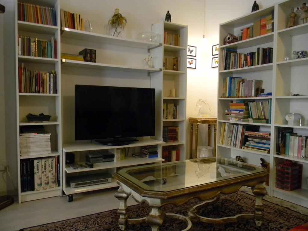 Villa Serena فياريجيو المظهر الخارجي الصورة